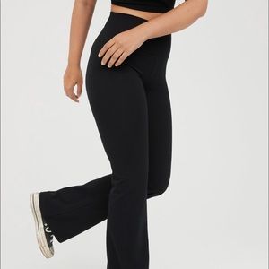Aerie offline flared leggings